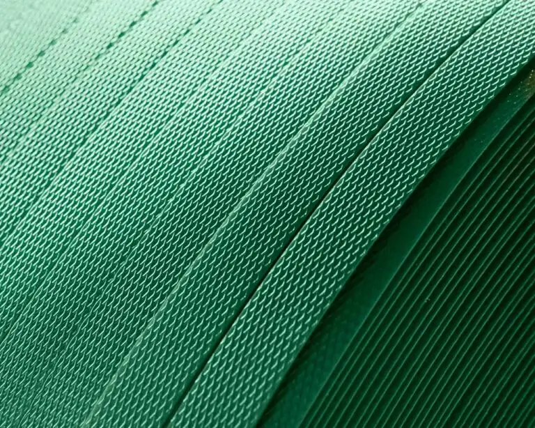 Read more about the article The Rise of PET Straps: Replacing Steel in Modern Packaging